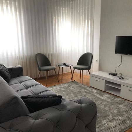 Stan Na Dan Apartment Нови пазар Екстериор снимка