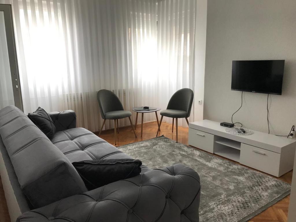 Stan Na Dan Apartment Нови пазар Екстериор снимка